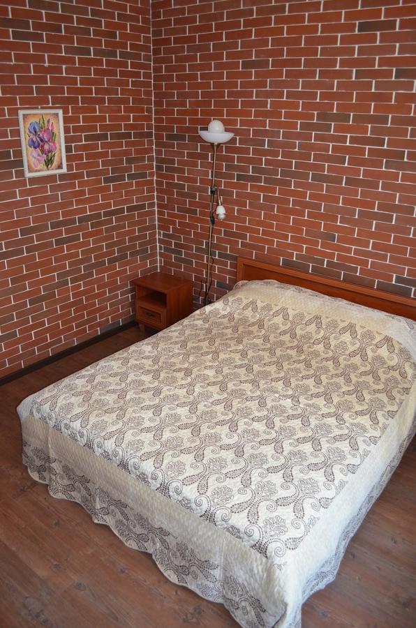 Motel Chalet Vita-Pochtovaya Екстериор снимка